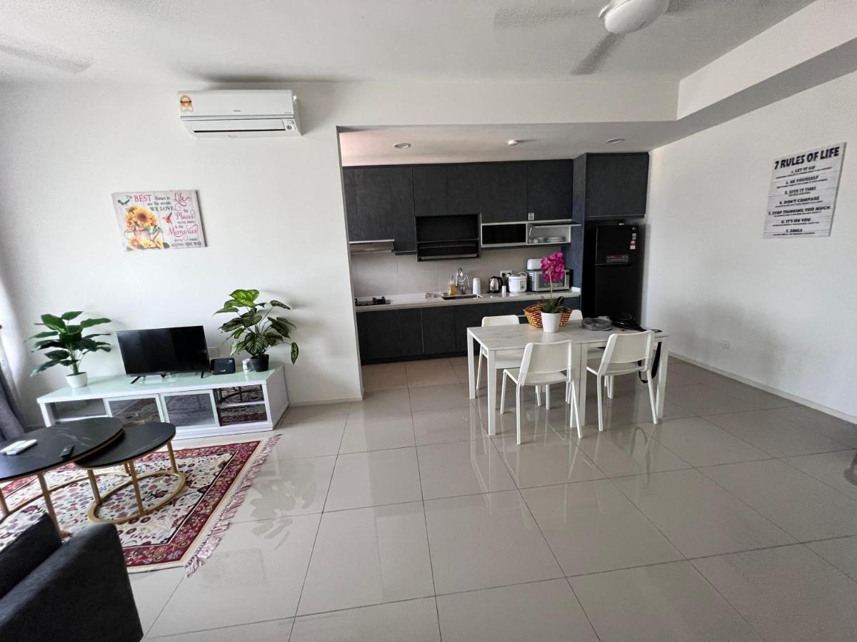 Condostay At Bangi Kampong Sungai Ramal Dalam Exterior photo