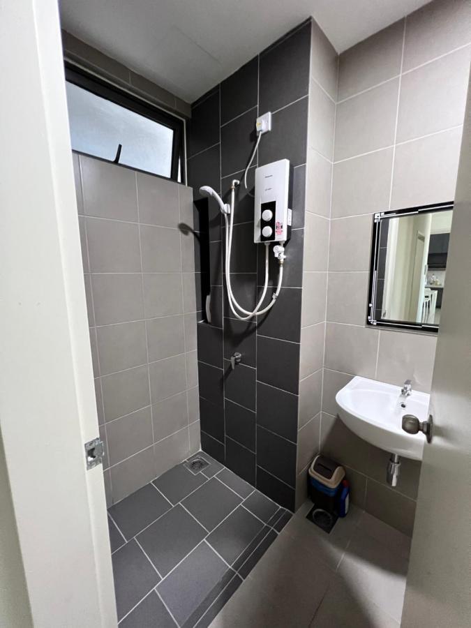 Condostay At Bangi Kampong Sungai Ramal Dalam Exterior photo