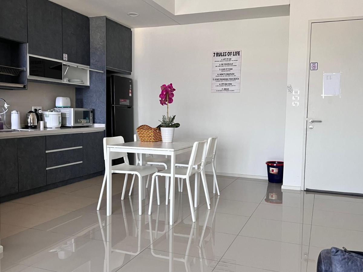 Condostay At Bangi Kampong Sungai Ramal Dalam Exterior photo